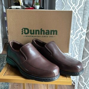 DUNHAM BLAIR slip on casual shoe brown lightweight size 10.5 4(e) x-wide